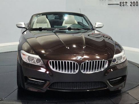 Used 2016 BMW Z4 sDrive35is RWD image 4