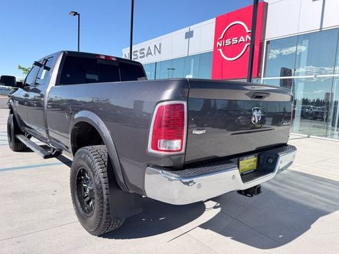 Used 2018 RAM 2500 Laramie AWD/4WD image 6