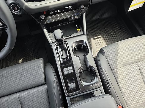 New 2026 Subaru Outback Touring XT AWD/4WD image 18