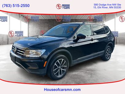 Used 2021 Volkswagen Tiguan SE w/ Panoramic Sunroof Package