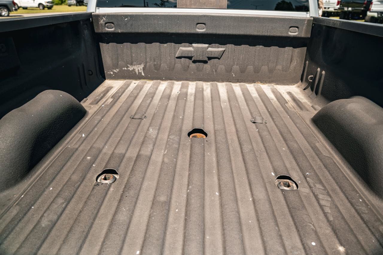 Used 2019 Chevrolet Silverado 2500 LTZ w/ Duramax Plus Package AWD/4WD image 15