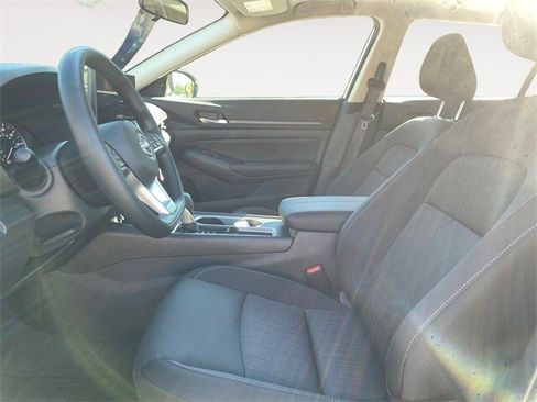 New 2025 Nissan Altima 2.5 SV w/ SV Special Edition Package image 9