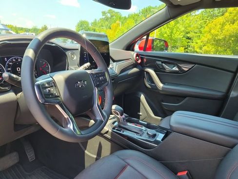Used 2023 Chevrolet Blazer RS FWD image 13