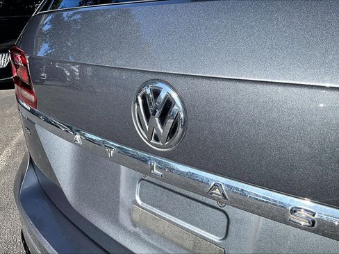 Used 2019 Volkswagen Atlas SE w/ Panoramic Sunroof Package image 32