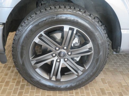 Used 2021 Ford F150 Lariat w/ Equipment Group 502A High AWD/4WD image 7