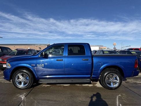 Used 2014 RAM 1500 Express AWD/4WD image 3