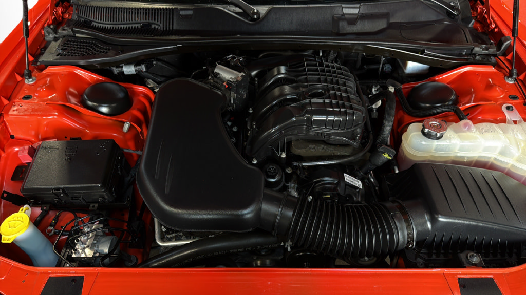 Used 2023 Dodge Challenger SXT RWD image 34