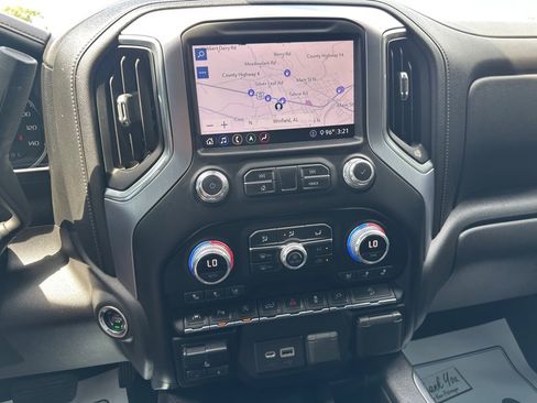 Used 2020 GMC Sierra 1500 SLT image 19