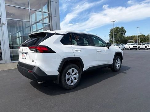 Certified 2024 Toyota RAV4 LE AWD/4WD image 7