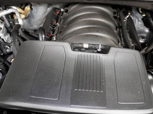 Used 2021 Cadillac Escalade Premium Luxury w/ Driver Assist Tech Package image 63