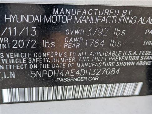 Used 2013 Hyundai Elantra GLS w/ Preferred Pkg FWD image 17