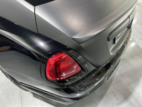 Used 2015 Rolls-Royce Wraith RWD image 37