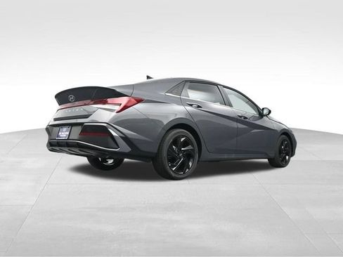 New 2026 Hyundai Elantra SEL Sport Premium FWD image 36