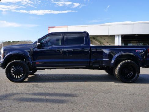 Used 2025 Ford F450 Platinum w/ FX4 Off-Road Package image 15