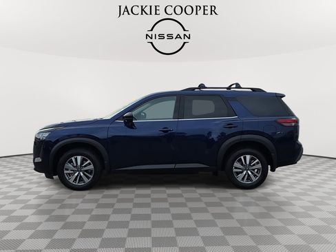 New 2026 Nissan Pathfinder SL w/ Cargo Package AWD/4WD image 8