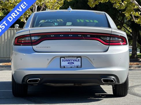 Used 2023 Dodge Charger SXT image 5