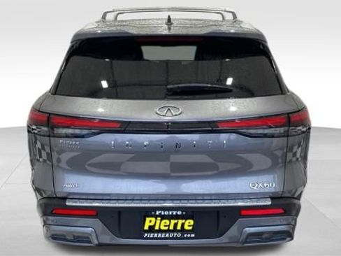 Used 2022 INFINITI QX60 Luxe w/ Performance Audio Package image 3