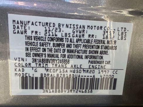 Used 2024 Nissan Sentra S image 5