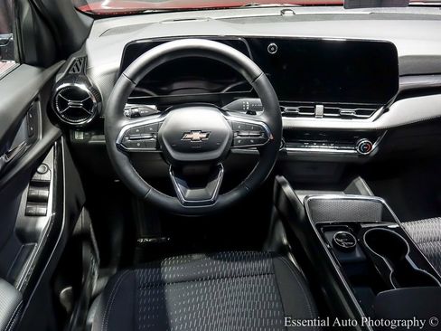 New 2026 Chevrolet Equinox LT w/ Safety and Technology Package image 12