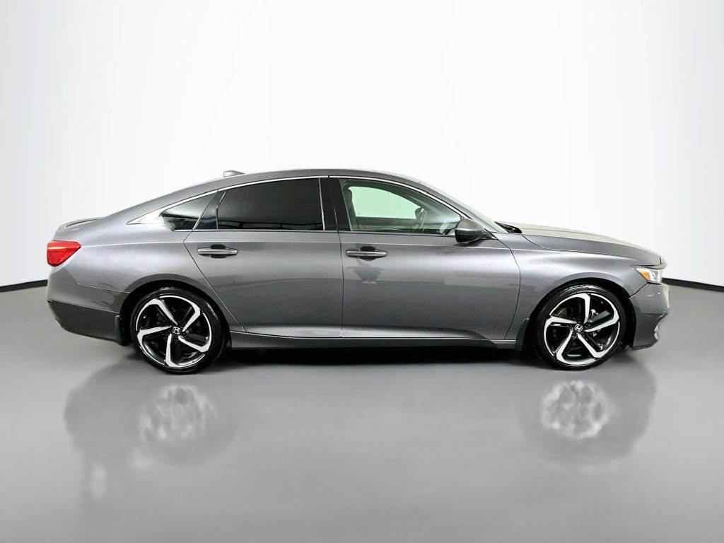 Used 2019 Honda Accord Sport image 4