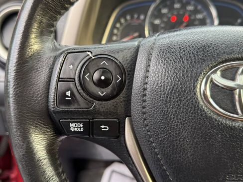 Used 2013 Toyota RAV4 Limited AWD/4WD image 12