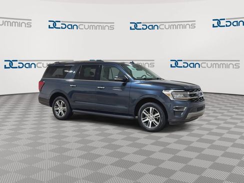 Used 2024 Ford Expedition Max Limited AWD/4WD image 2