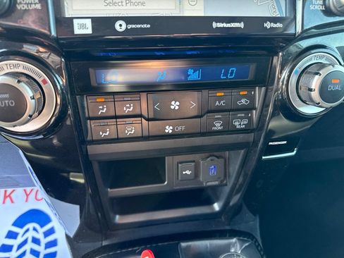 Used 2024 Toyota 4Runner TRD Pro AWD/4WD image 32