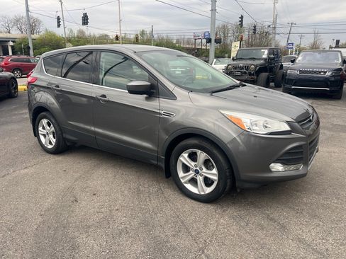 Used 2014 Ford Escape SE image 13
