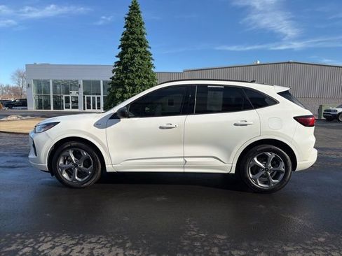 Used 2024 Ford Escape ST-Line w/ Tech Pack #1 image 4