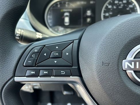 New 2025 Nissan Versa SV w/ Trunk Package image 28