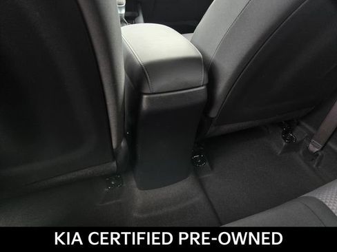 Certified 2025 Kia Soul LX w/ LX Technology Package FWD image 14