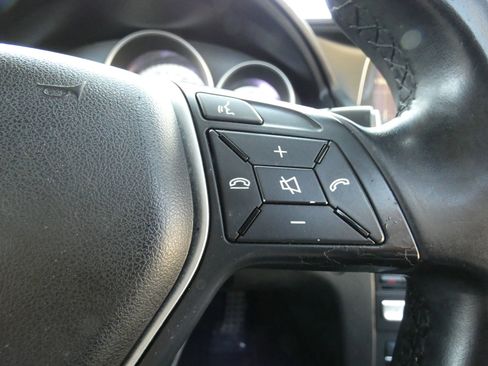 Used 2014 Mercedes-Benz E 350 Cabriolet w/ Premium 1 Package image 57