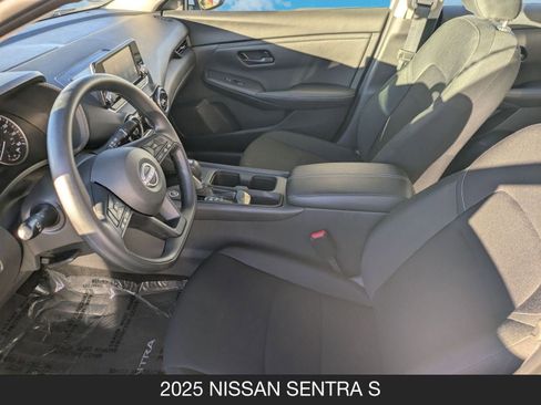 Used 2025 Nissan Sentra S image 14