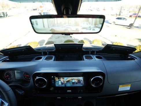 New 2026 Mercedes-Benz Sprinter 2500 image 33