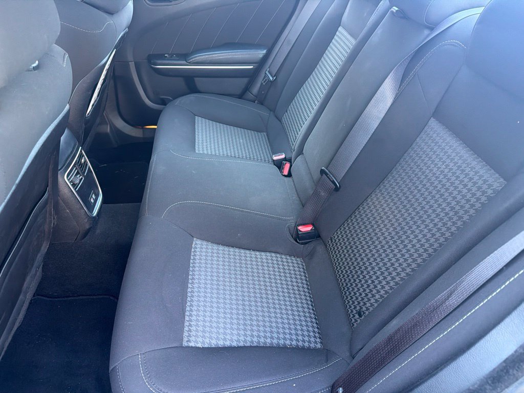 Used 2020 Dodge Charger GT RWD image 11