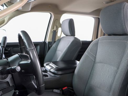 Used 2020 RAM 2500 Tradesman image 24