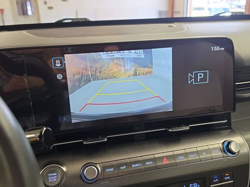 Used 2024 Hyundai Kona SEL AWD/4WD image 10