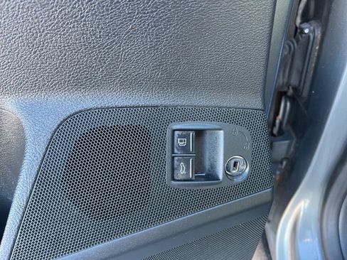 Used 2008 Volkswagen Passat Komfort image 9