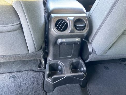 Used 2024 Jeep Wrangler Unlimited Sport AWD/4WD image 49