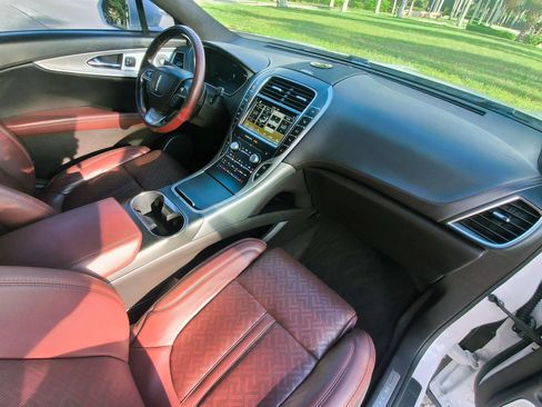 Used 2019 Lincoln Nautilus Black Label AWD/4WD image 45