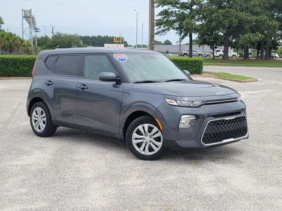 Used 2022 Kia Soul LX