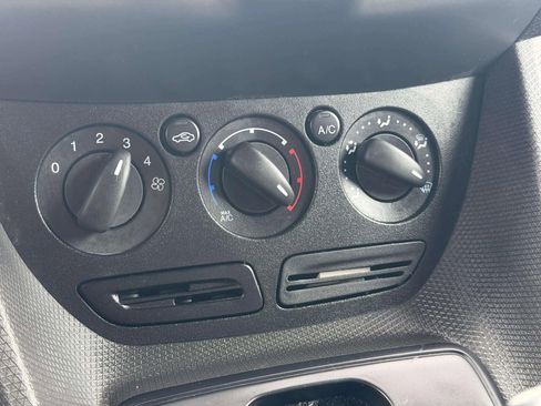 Used 2017 Ford Transit Connect XL image 21