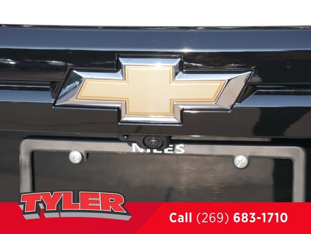 New 2027 Chevrolet Traverse LT w/ LPO, Floor Liner Package AWD/4WD image 14