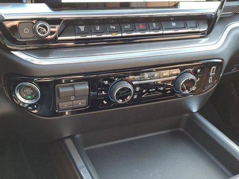 New 2026 Chevrolet Silverado 3500 High Country w/ High Country Premium Package image 24