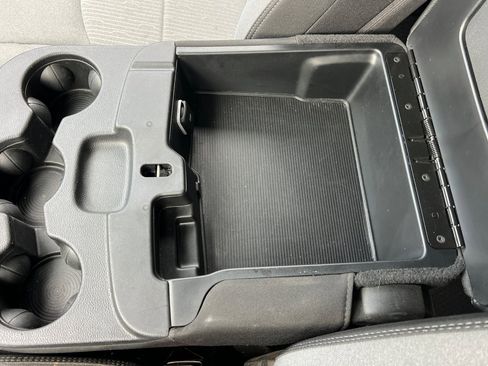 Used 2024 RAM 3500 Big Horn image 31