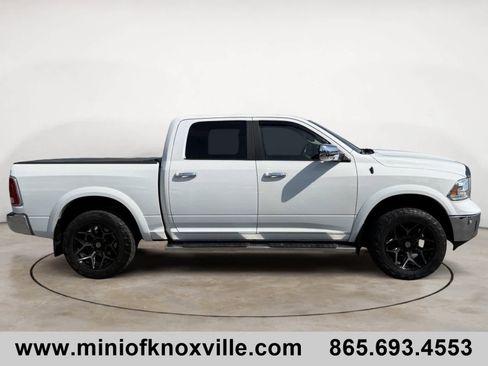 Used 2019 RAM 1500 Laramie w/ Convenience Group AWD/4WD image 2