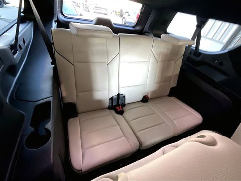 Used 2024 Cadillac Escalade ESV Sport image 15