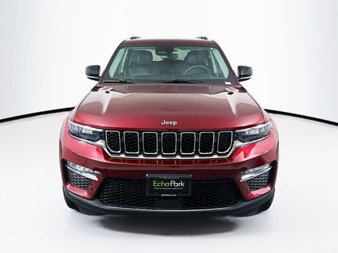 Used 2023 Jeep Grand Cherokee Limited AWD/4WD image 2