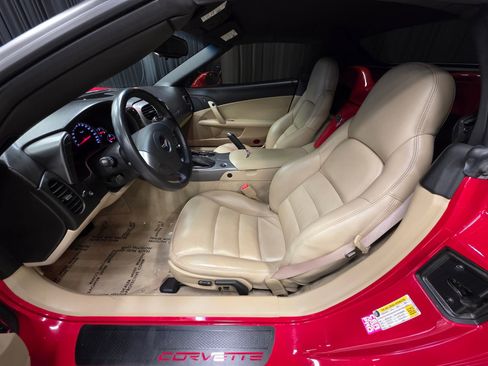 Used 2006 Chevrolet Corvette Convertible RWD image 15