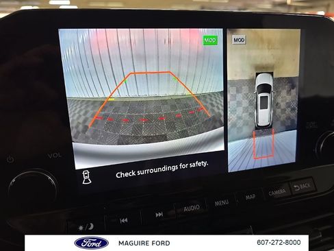 Used 2023 Nissan Pathfinder SL w/ Lighting Package (N92) AWD/4WD image 26